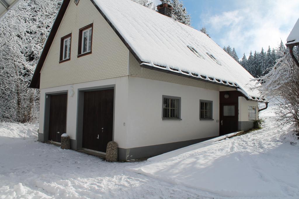 Ferienwohnung Schwarzwaldhof Titisee-Neustadt Esterno foto