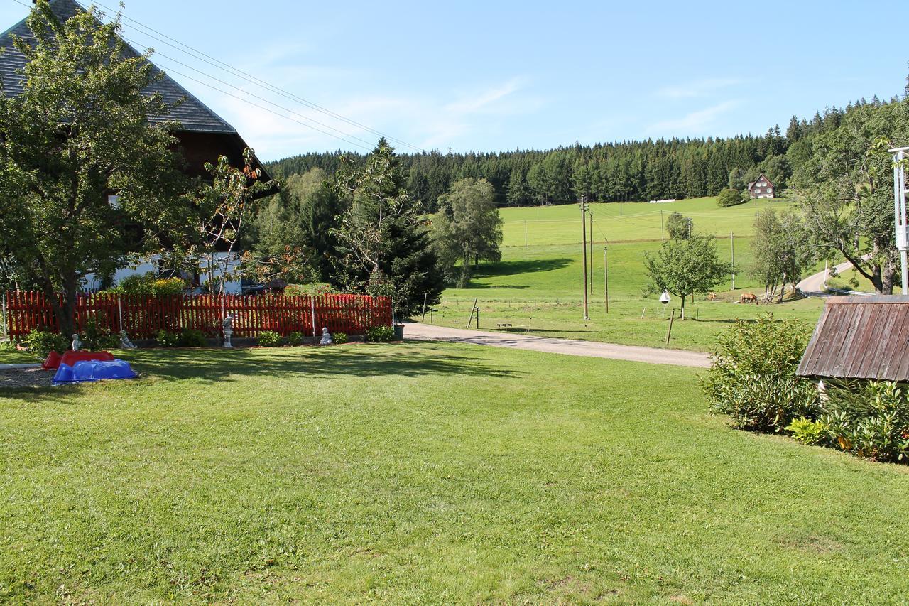 Ferienwohnung Schwarzwaldhof Titisee-Neustadt Esterno foto